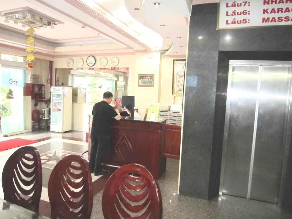 Thanh Hong Hotel Ho Chi Minh City Bagian luar foto