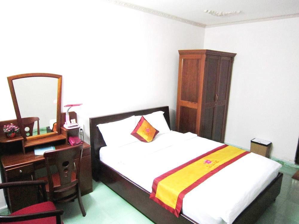 Thanh Hong Hotel Ho Chi Minh City Bagian luar foto