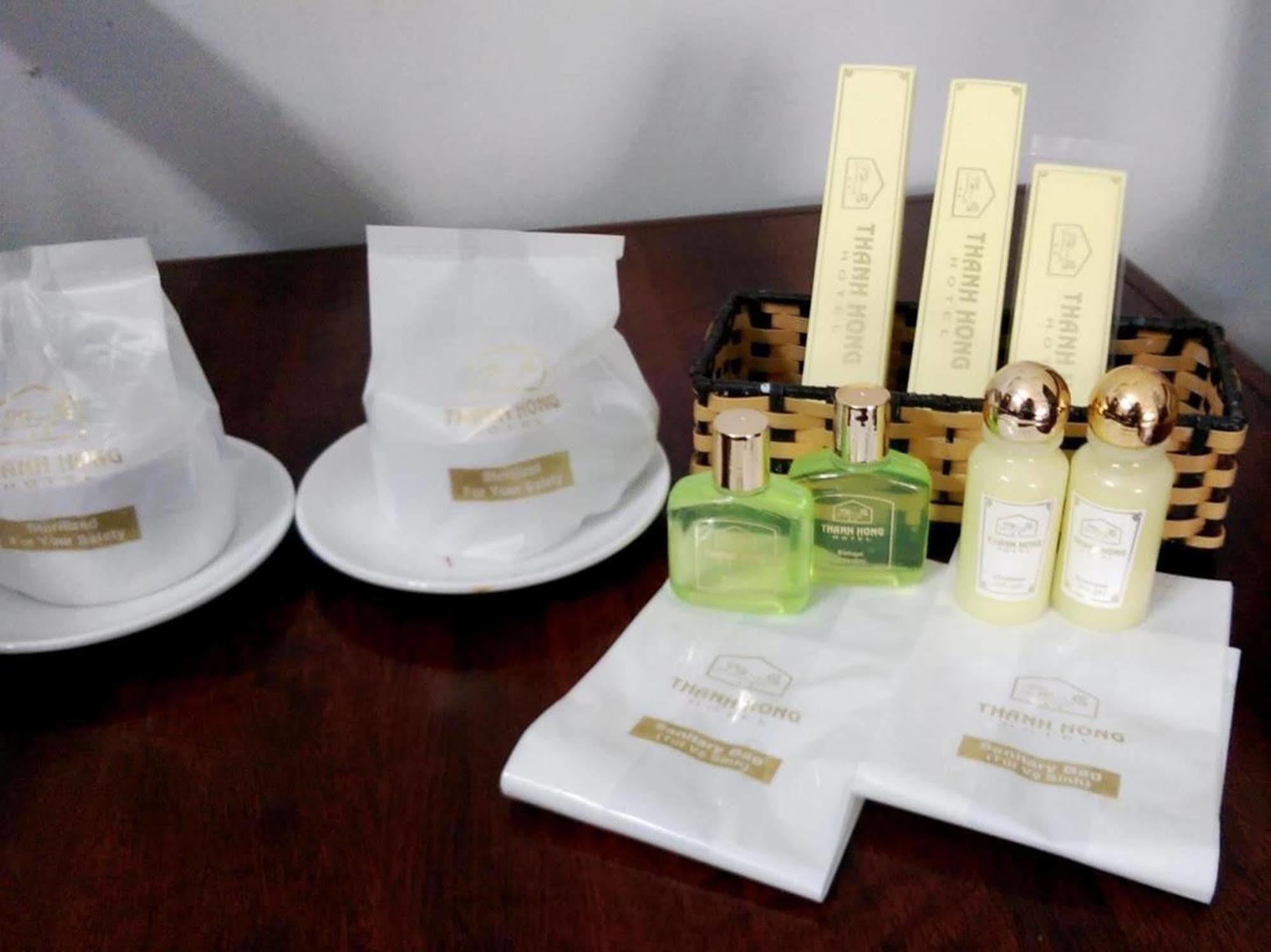 Thanh Hong Hotel Ho Chi Minh City Bagian luar foto