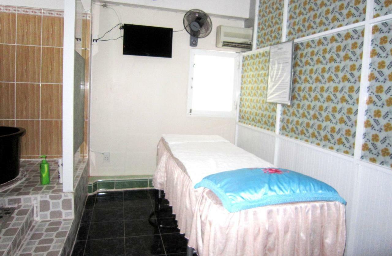 Thanh Hong Hotel Ho Chi Minh City Bagian luar foto